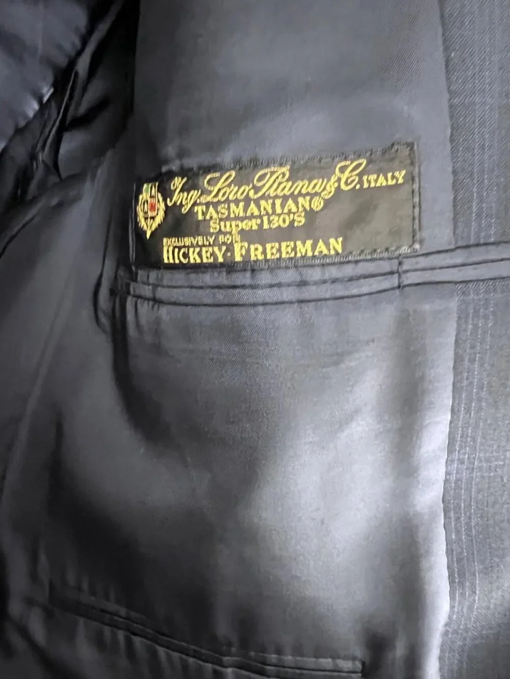 Hickey Freeman hickey freeman